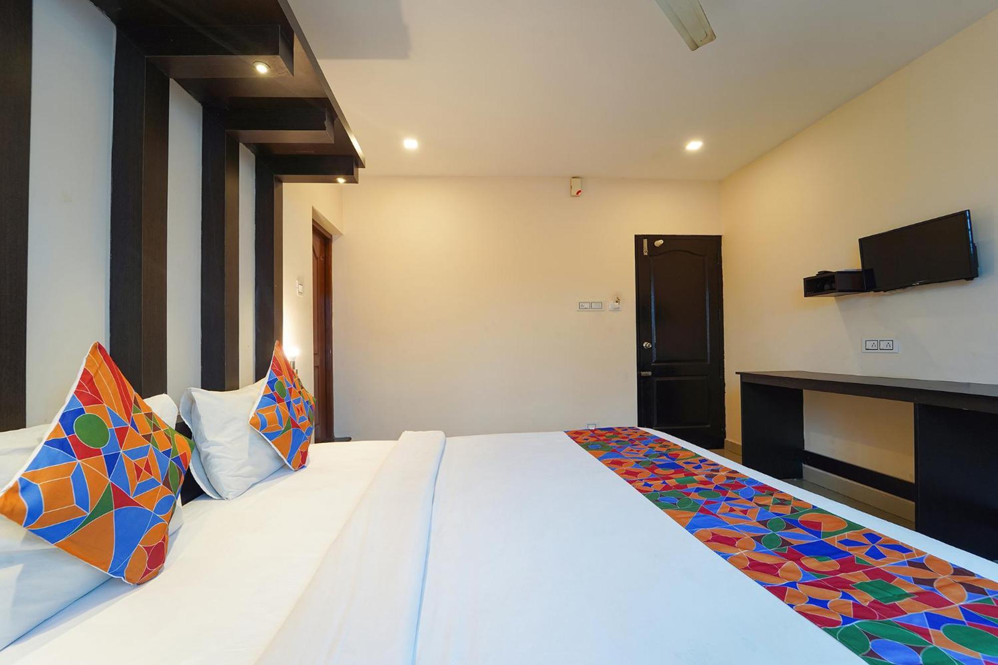 Zion Plaza Hotel Nedumbassery Exterior foto