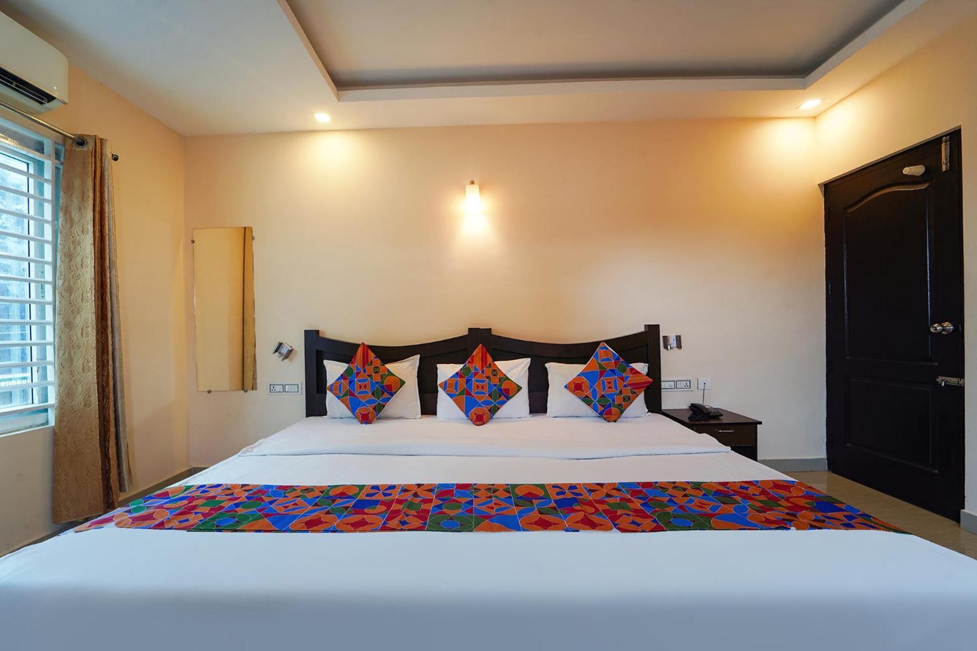 Zion Plaza Hotel Nedumbassery Exterior foto